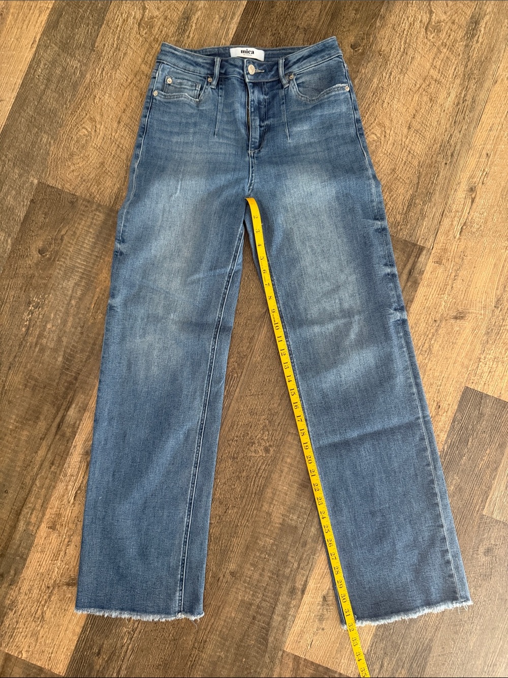 Mica Straight-Leg Jeans in Medium Blue Wash 3/26